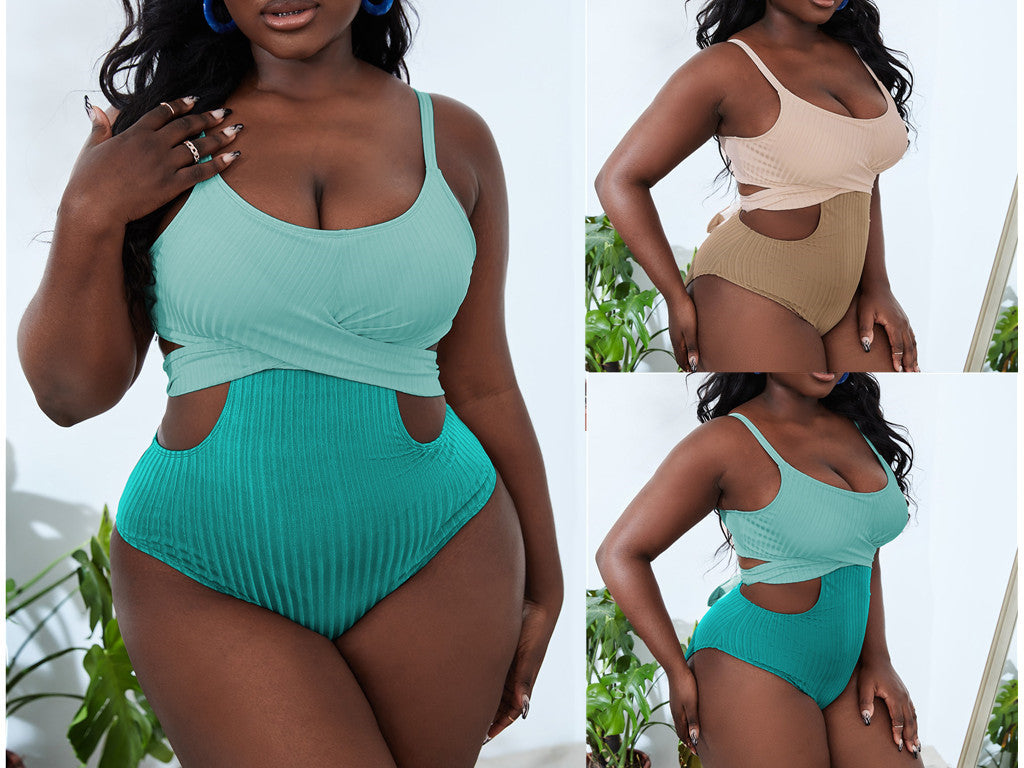 Plus Size One-Piece Contrasting Swimsuit